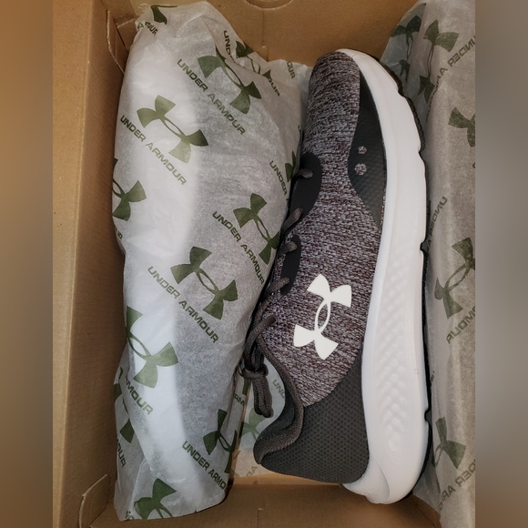 Brand New! Mens Under Armour Charged Pursuit 3 Twist Sneakers, Size 13, NEW! - Picture 4 of 4